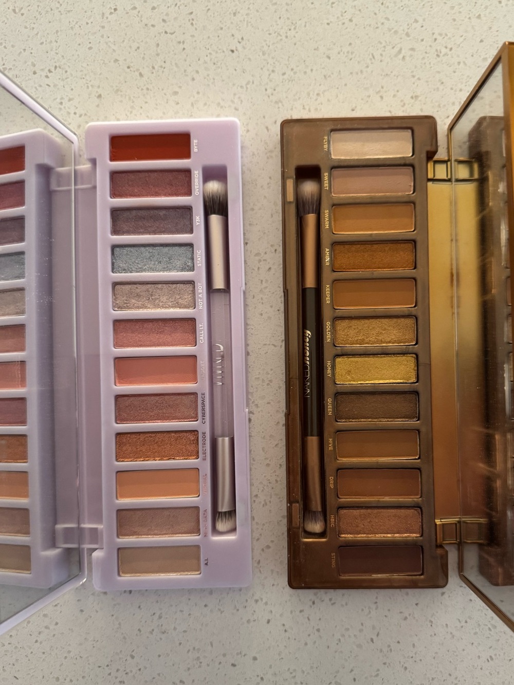 Urban Decay Cyber & Honey Palette Bundle